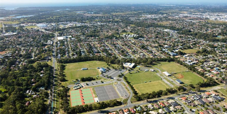 bray_park_ariel_light